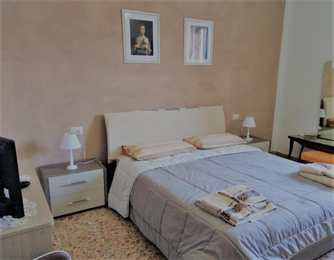 Sa Rosa E Su Trapperi Bed & Breakfast Oschiri Exterior foto